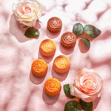 Load image into Gallery viewer, Lune de Blossom Artisan Lava Mooncakes with Symphony of Moonlight Assorted Gift Box - 8pcs (Classic Custard, Tangerine Peel Custard, Pistachio Hazelnut, Coconut Latte)

